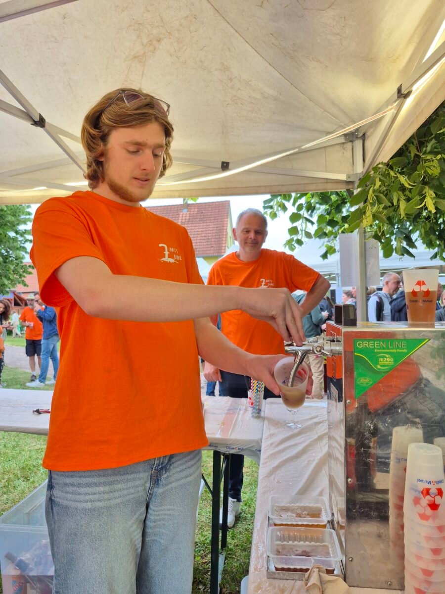 Samuel, étanche la soif à toute heure !